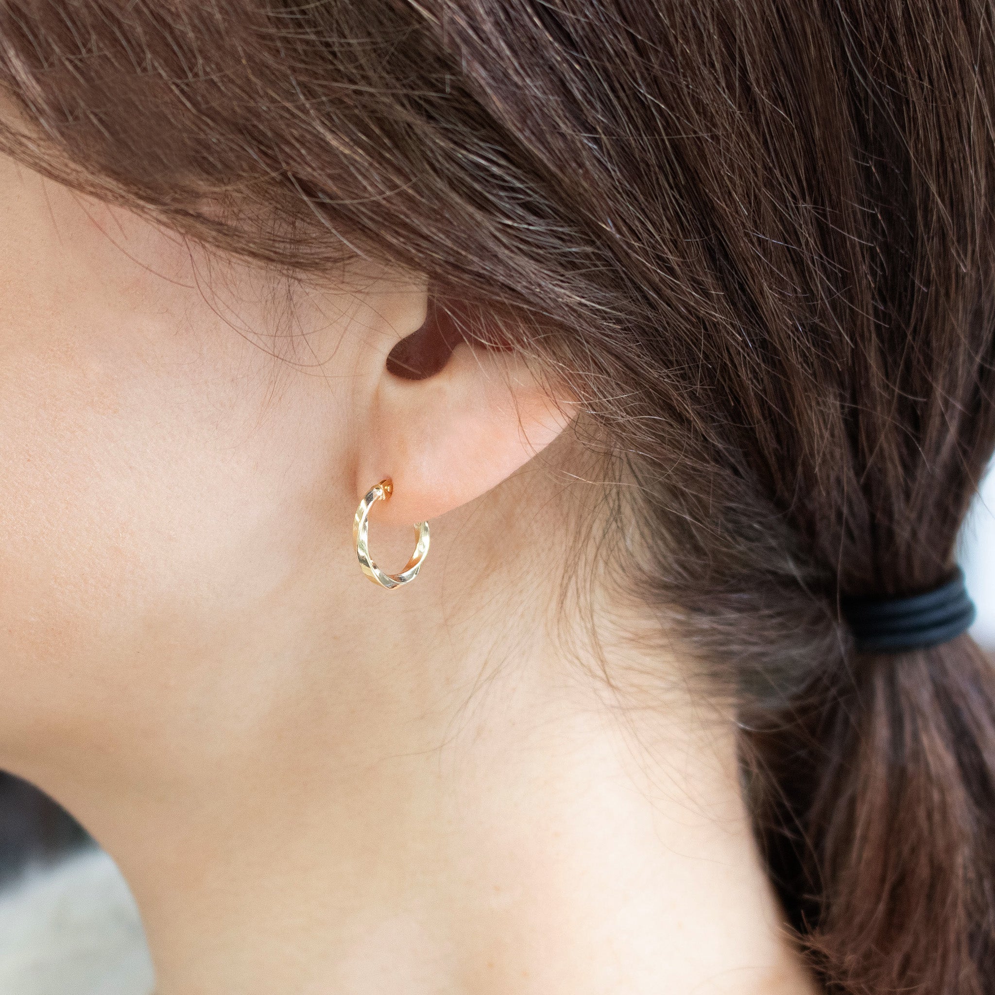 K18ピアス(フープ/イタリア製)《26T10165》