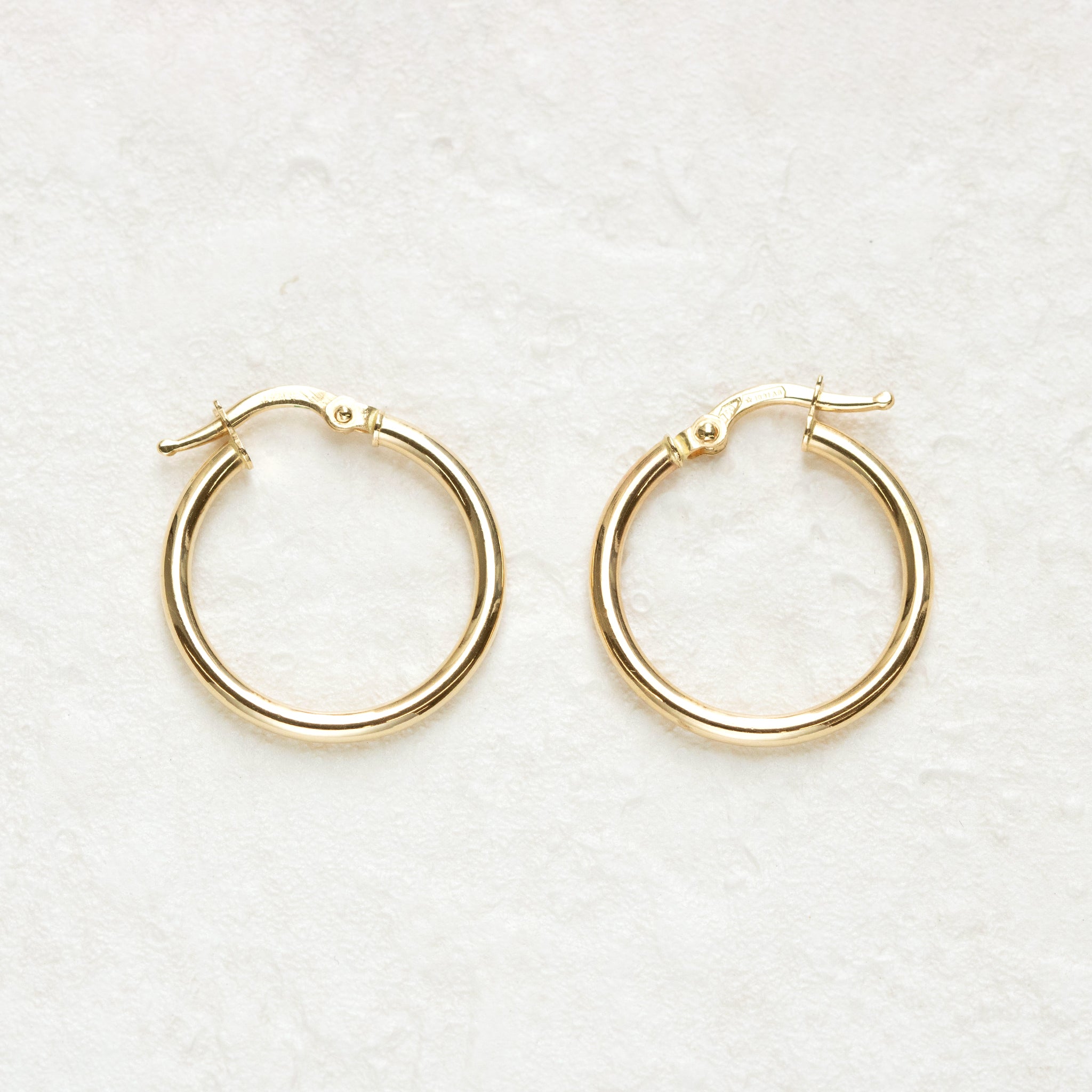 K18ピアス(フープ)《26T10257》