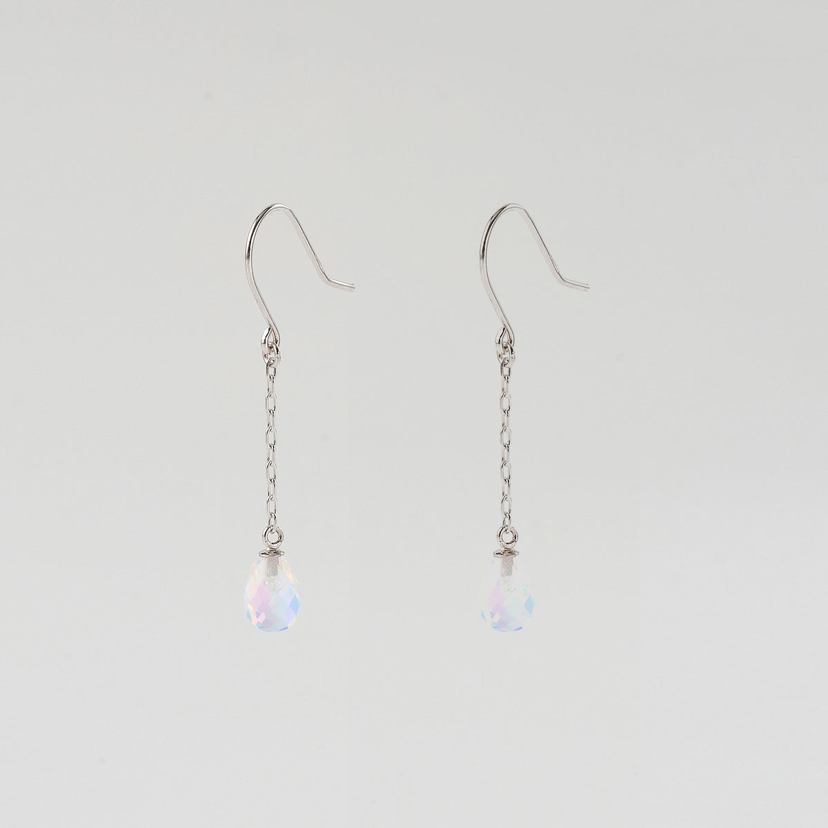 ウォーターオパール K18ピアス(クレサンベール/フック/10月誕生石)《BEPW6875》