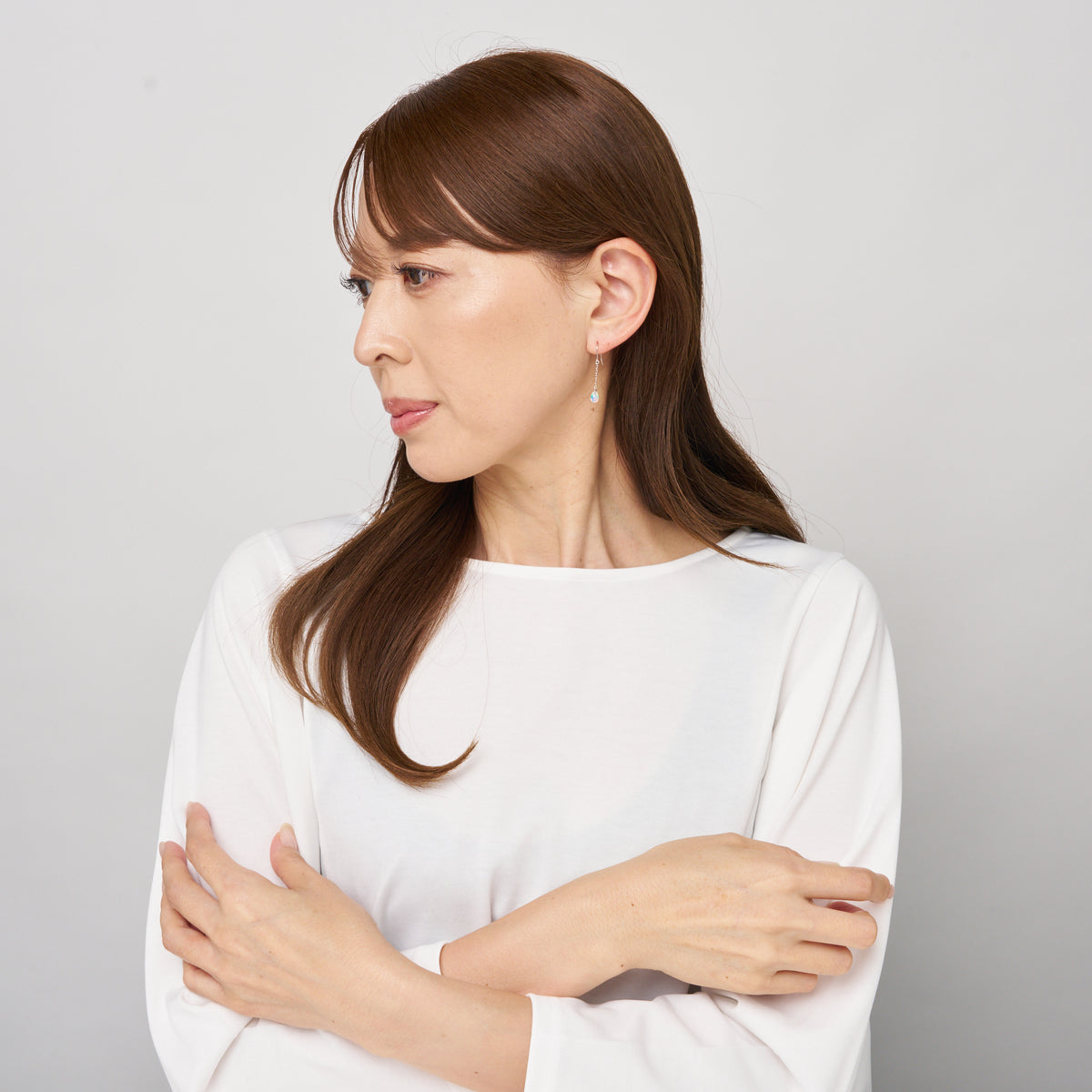 ウォーターオパール K18ピアス(クレサンベール/フック/10月誕生石)《BEPW6875》