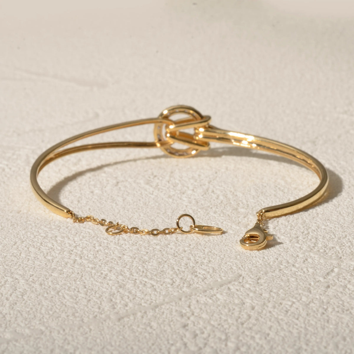 【限定1点】ダイヤモンド K18バングル(計0.24ct/4月誕生石)《JBCD2102》