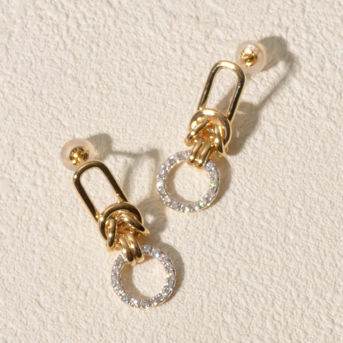 【限定1点】ダイヤモンド K18ピアス(計0.28ct/4月誕生石)《JEPD2082》