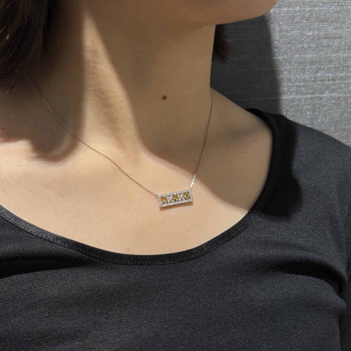 【限定1点】オレンジダイヤモンド/ダイヤモンド プラチナネックレス(FVYO/計0.4ct/グレーディングレポート付/4月誕生石)《JPDD2105》