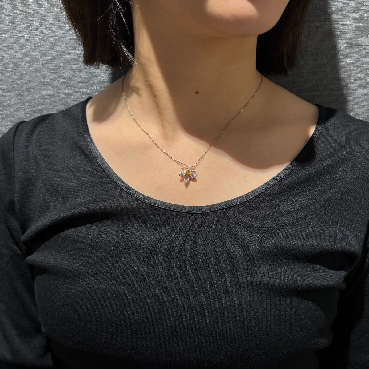 【限定1点】オレンジダイヤモンド/ダイヤモンド プラチナネックレス(FVYO/0.271ct/グレーディングレポート付/4月誕生石)《JPDD2107》