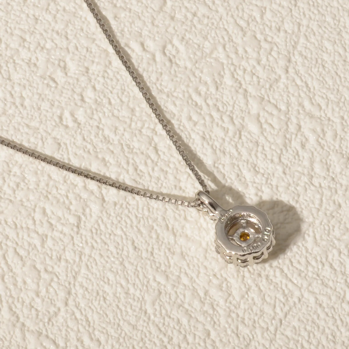 【限定1点】イエローダイヤモンド/ダイヤモンド プラチナネックレス(FDOY/0.1ct/グレーディングレポート付/4月誕生石)《JPDD2112》