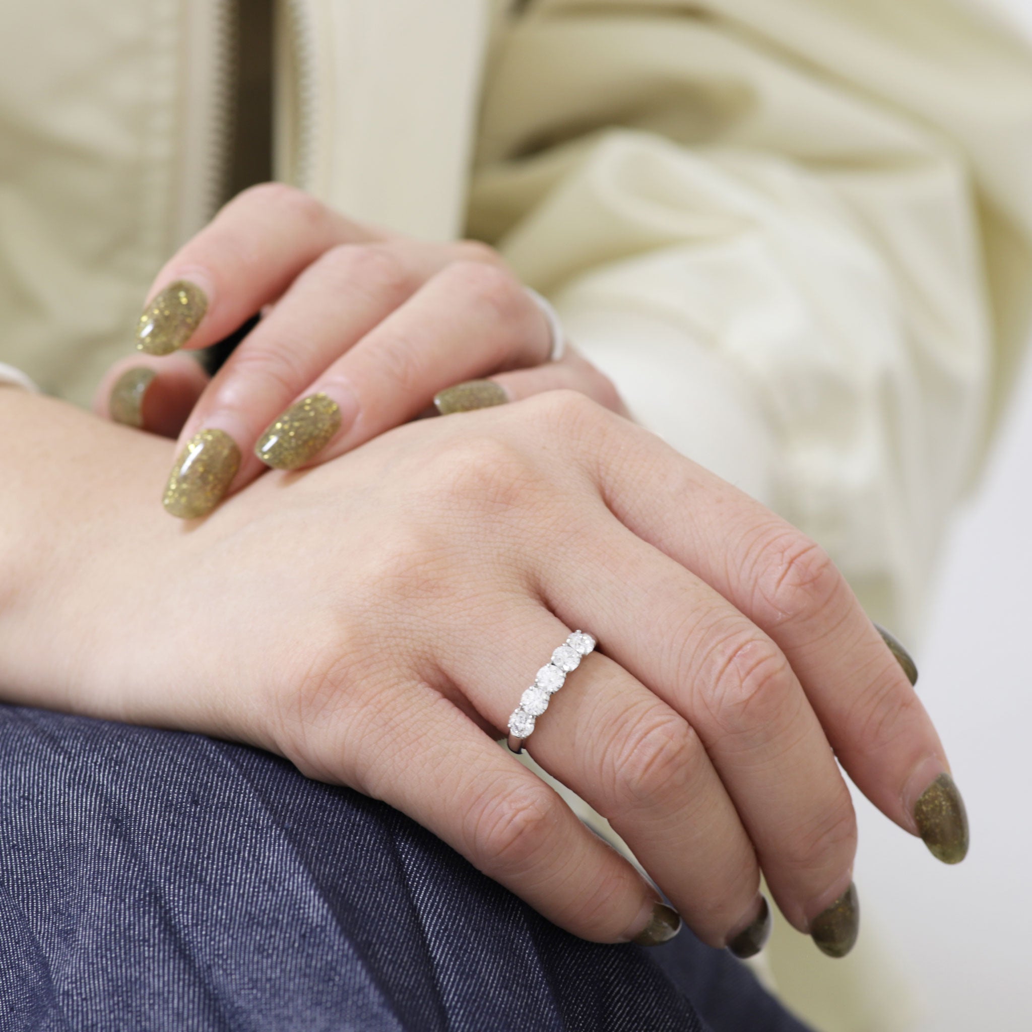 ダイヤモンド プラチナリング(計1.0カラット/Dカラー/SI2UP/EXCELLENT/4月誕生石)《JRGD1059》