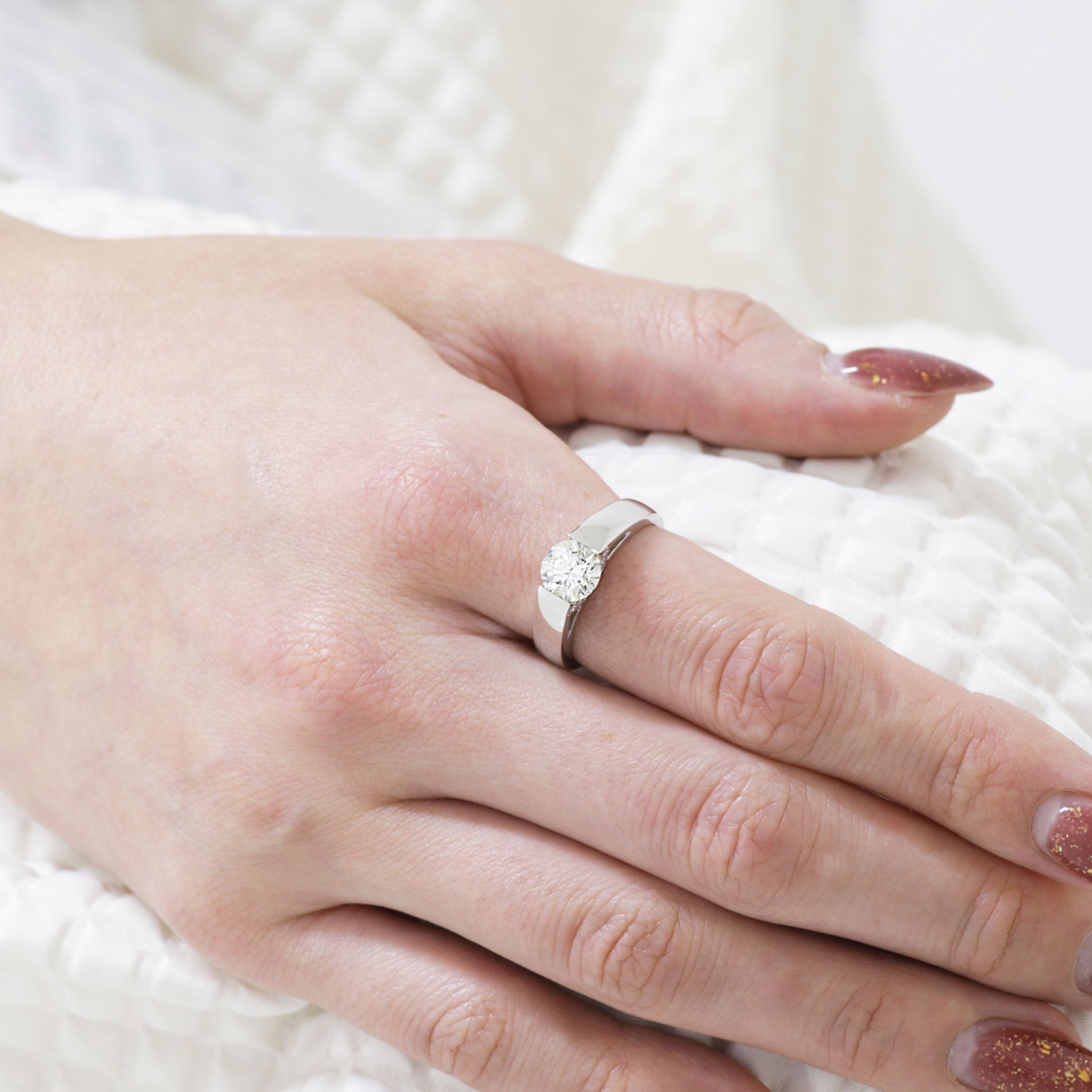 ダイヤモンド プラチナリング(1.0カラット/一粒/4月誕生石/グレーディングレポート付き)《JRGD1081》