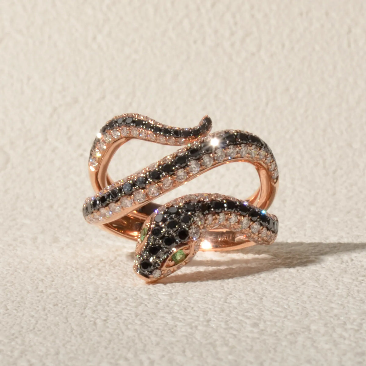 【限定1点】ダイヤモンド K18リング(計0.57ct/4月誕生石)《JRGD2103》