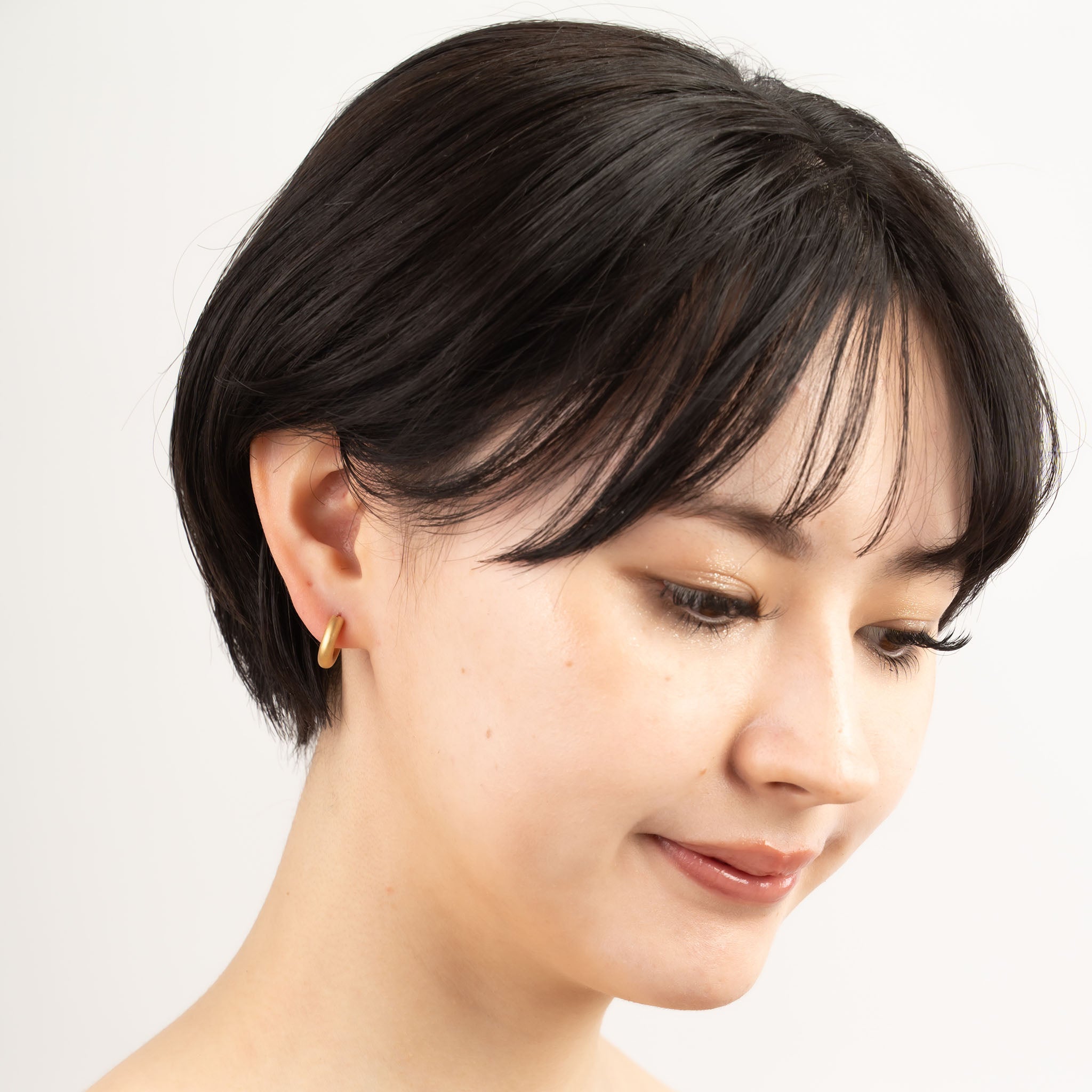 シルバーピアス(フープ/艶消し)《M0010023》
