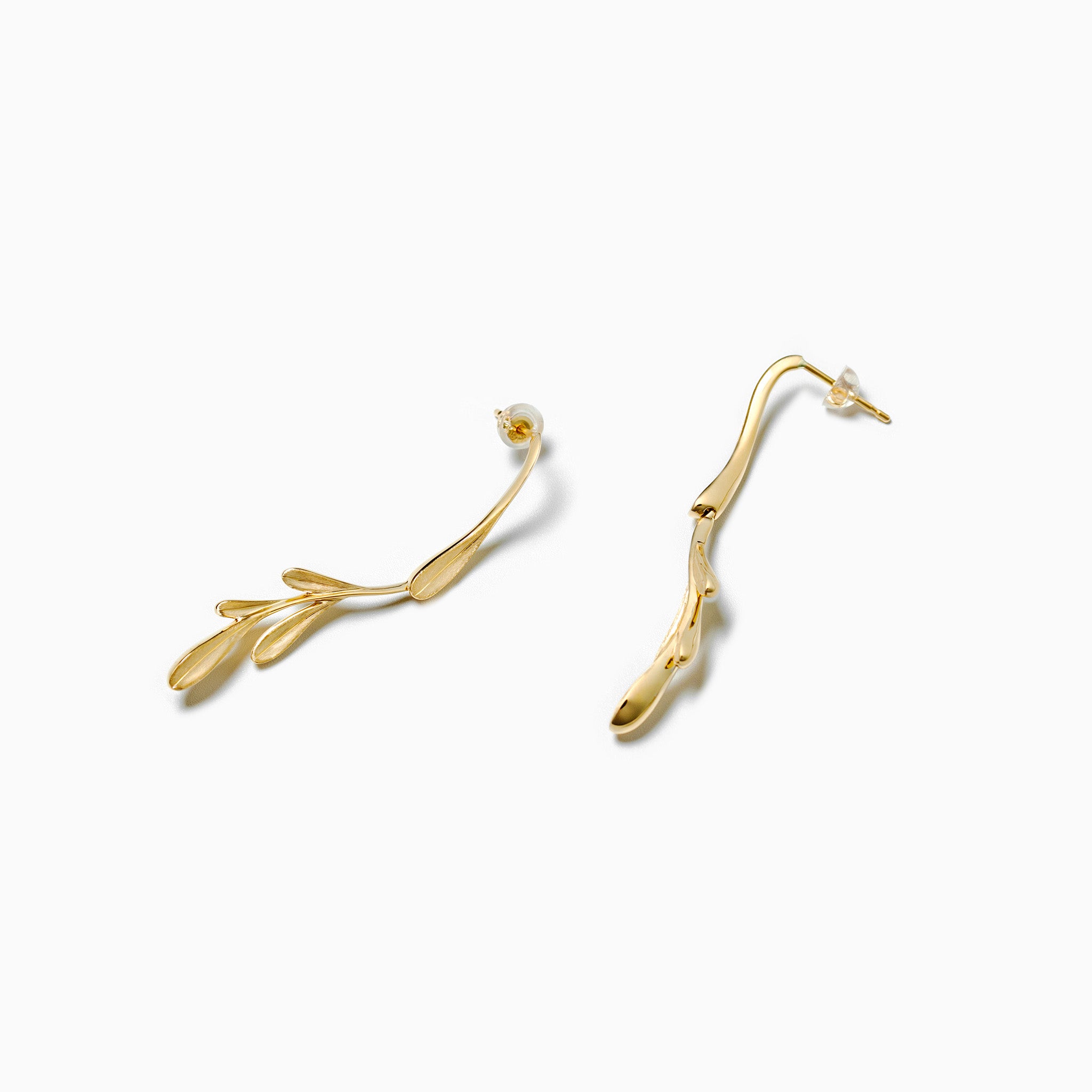 K18ピアス《M0010070》 | 京セラジュエリー オンラインストア