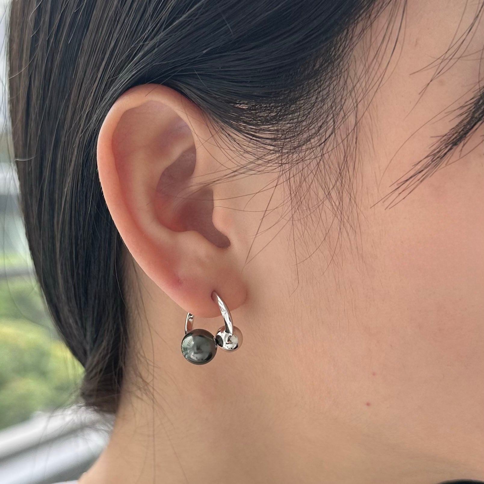 パール シルバーピアス(黒蝶真珠/8mm/6月誕生石)《M0010085