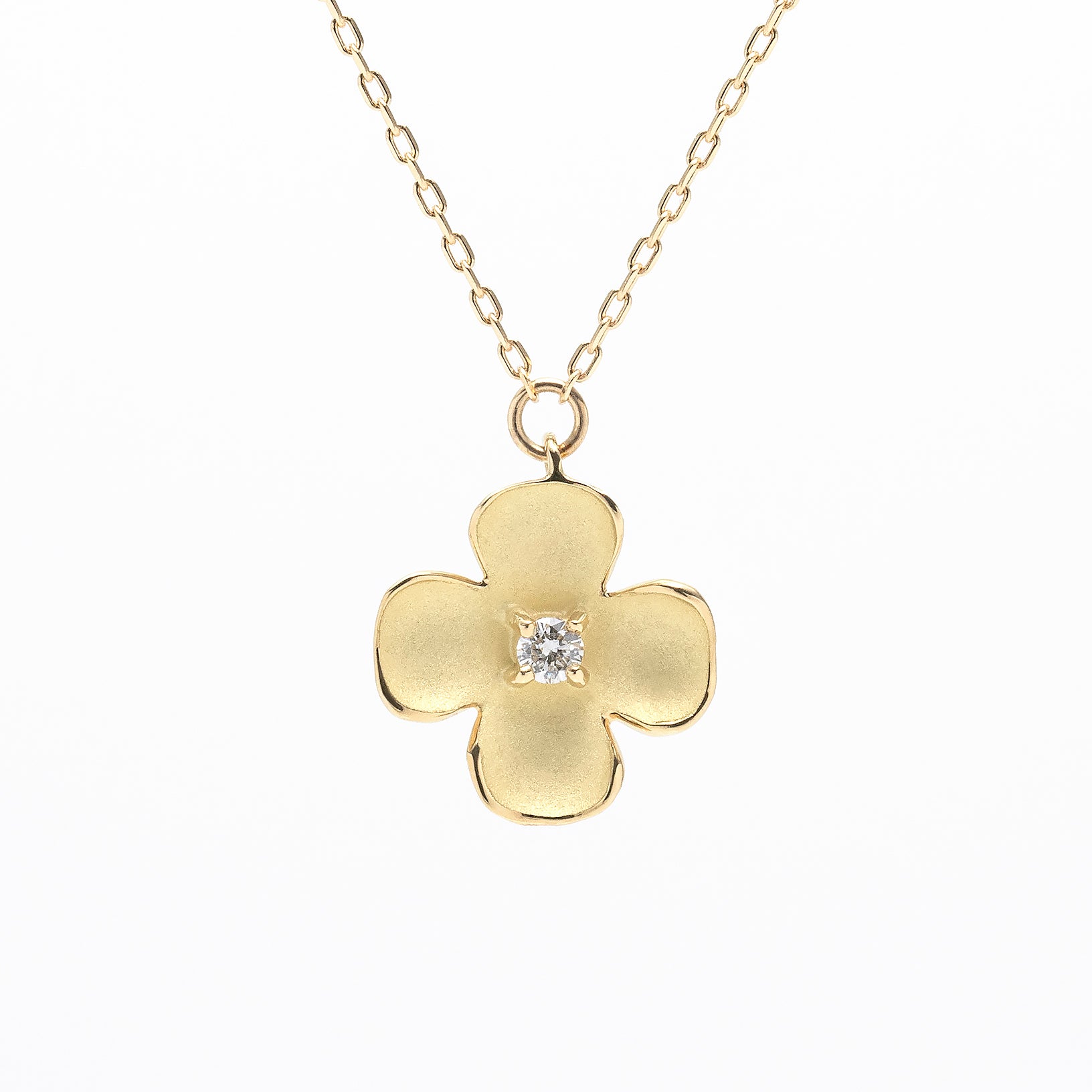 すぐ届く☆4℃ プラチナ ネックレス 小花のようなモチーフ♪ ダイヤモンド プラチナネックレス(花水木＜ハナミズキ＞モチーフ