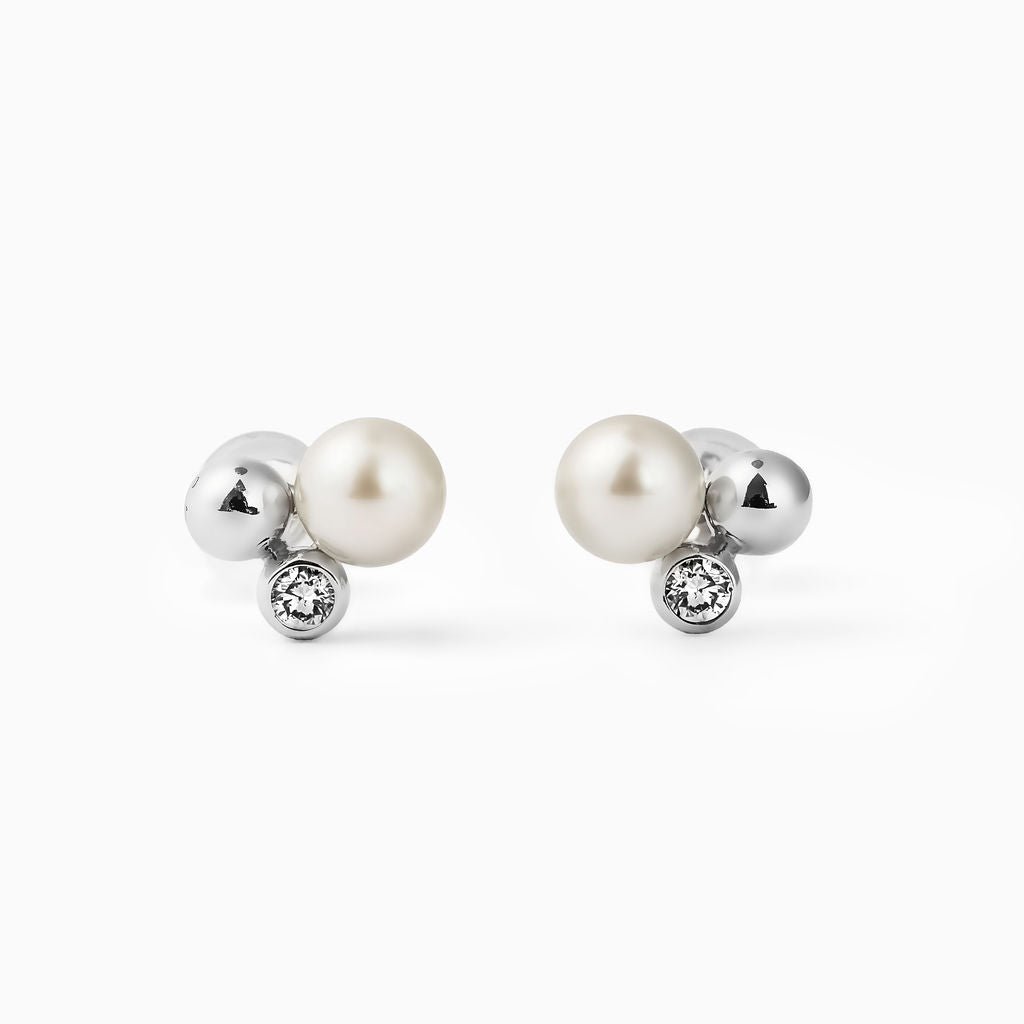 【anq.】K10・花びらパール / ダイヤモンドピアス anq.】K10・ダイヤモンド×パール フックピアス | KU-CROISSANT