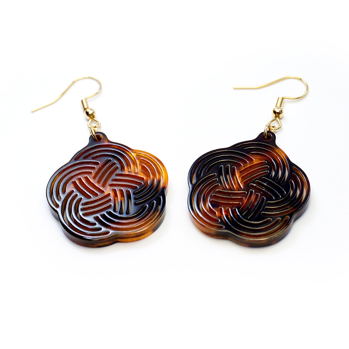 べっ甲 ピアス（梅結び）《M0080041》