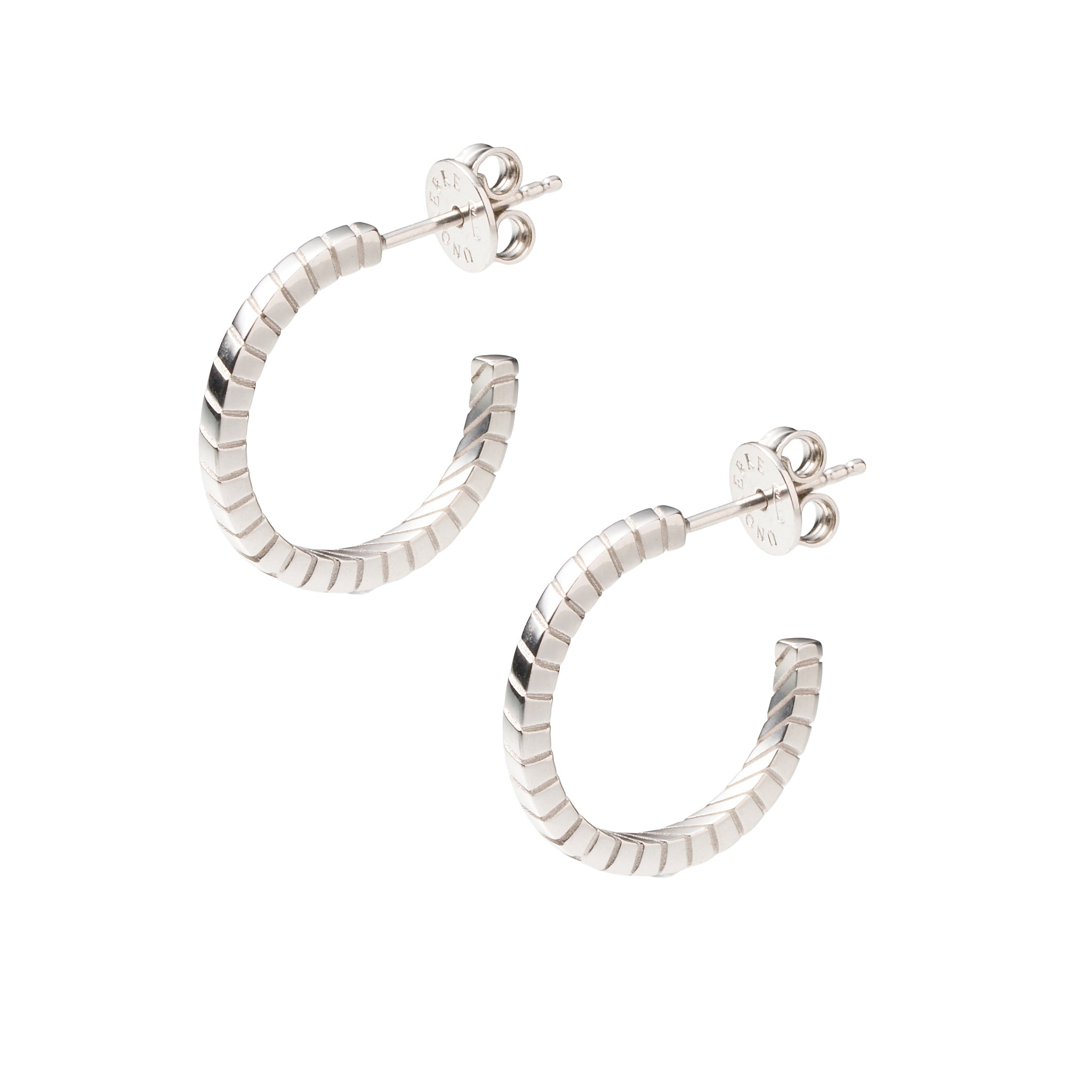 シルバーピアス《M0120008》