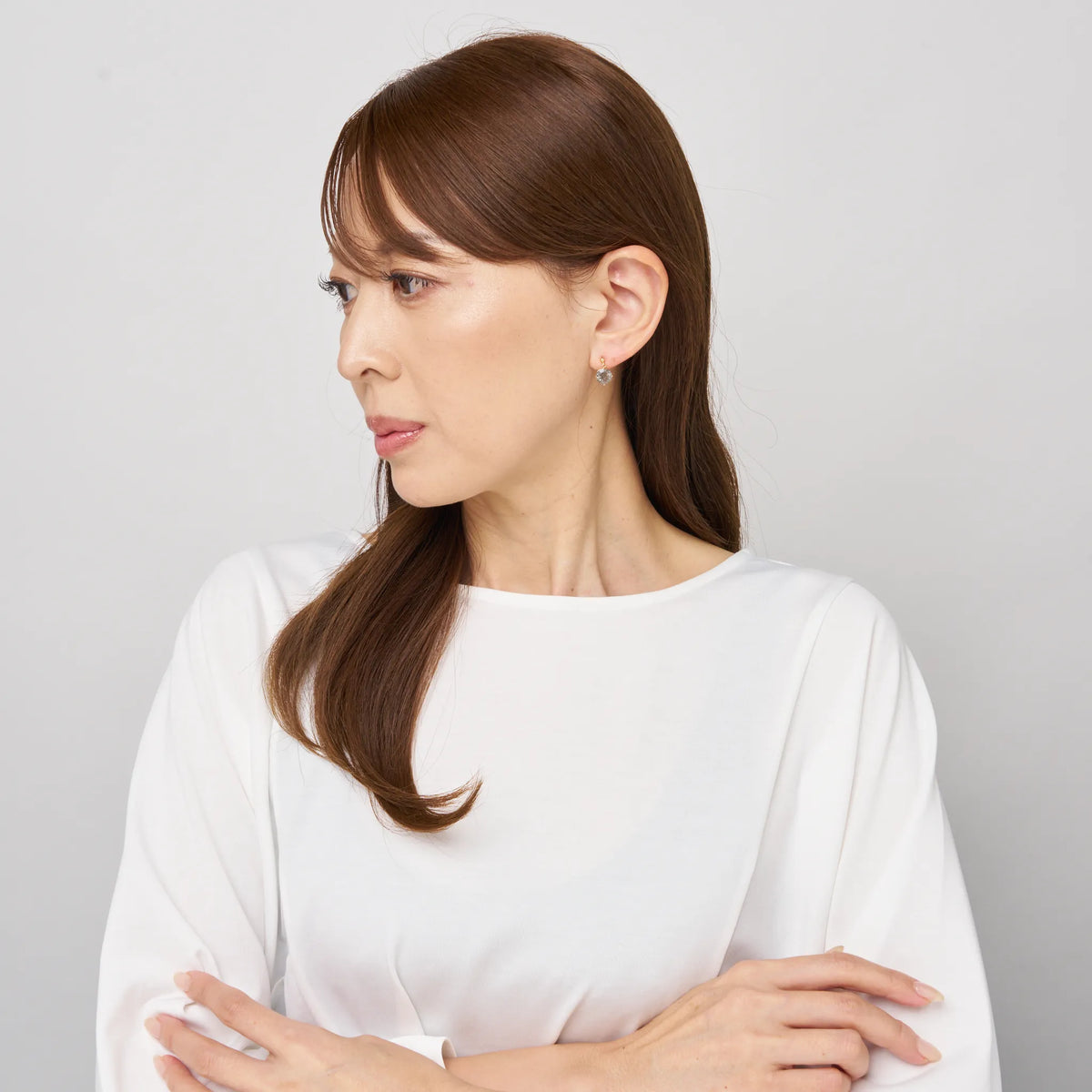 ブラックルチルクオーツ K18セラミックピアス(4月誕生石)《WEPN4057》