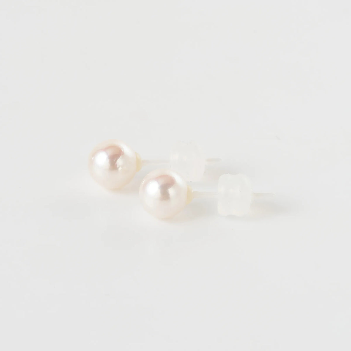 パール セラミックピアス(アコヤ真珠/6.0mm～6.5mm/スタッド/6月誕生石)《WEPQ2690》