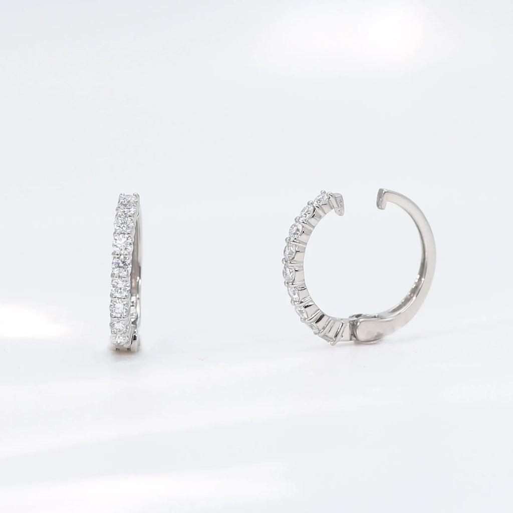 【新品仕上げ済】プラチナ0.44カラットダイヤモンドフープピアス 楽天市場】Pt950/K18YG ダイヤモンド フープピアス【0.40ct】人気