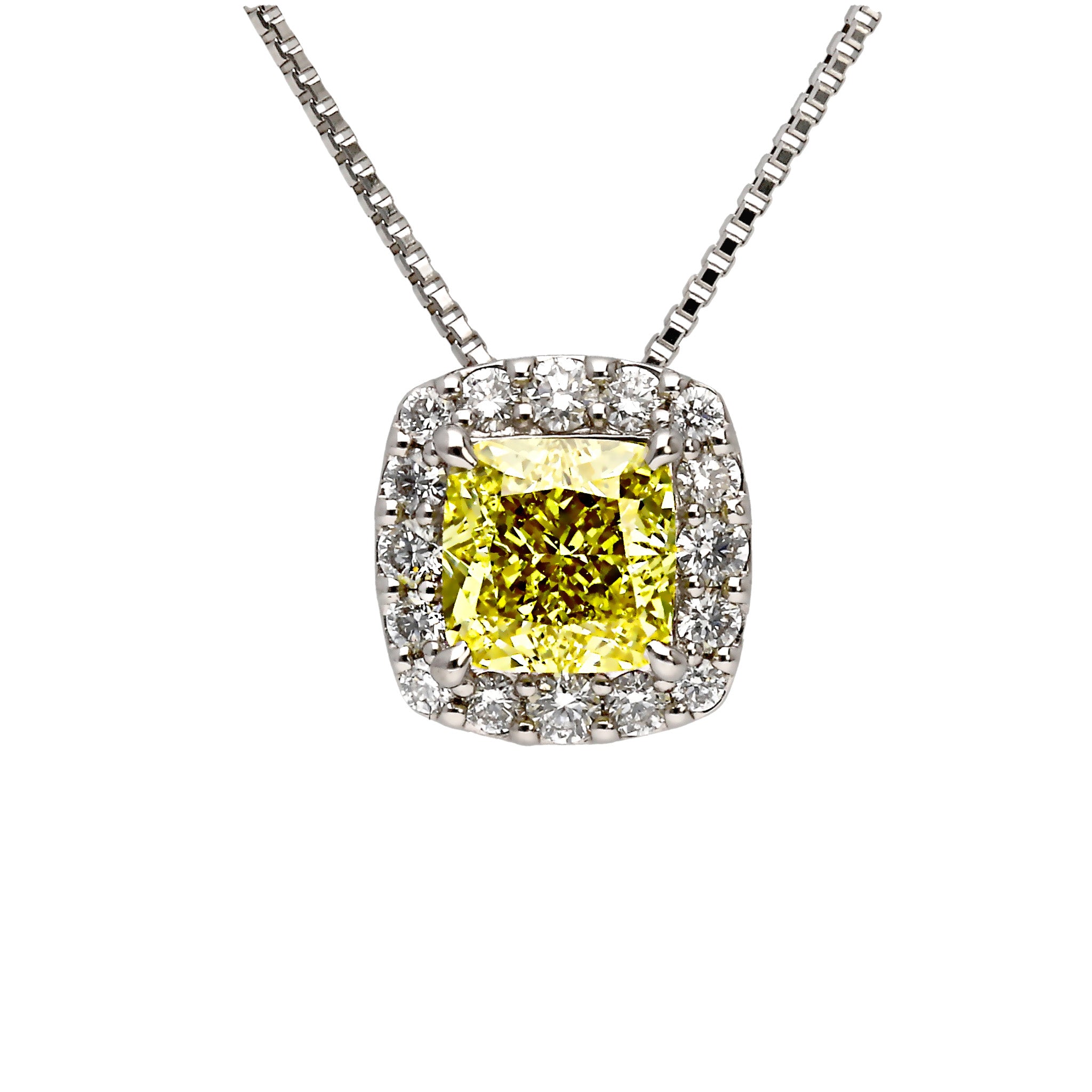 イエローダイヤモンド PTネックレス（F.V.Y/0.53ct/クッションカット/グレーディングレポート付)《WPDD4257》