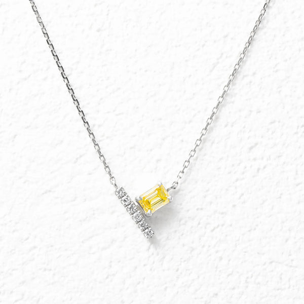 Labofllie エメラルドカット | 京セラジュエリー オンラインストア