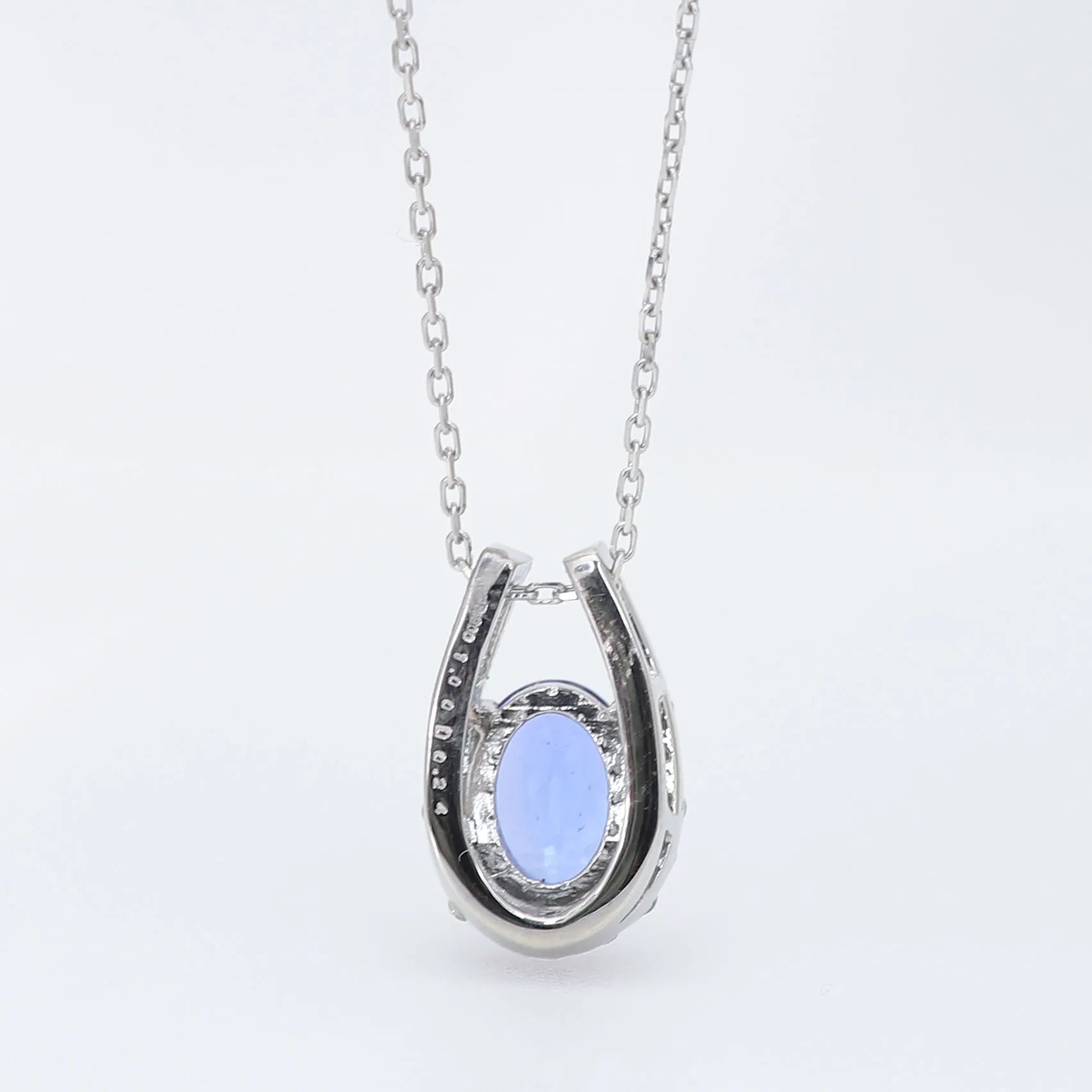 タンザナイト/ダイヤモンド プラチナネックレス(オーバル/馬蹄モチーフ タンザナイト/ダイヤモンド プラチナネックレス(オーバル/馬蹄モチーフ