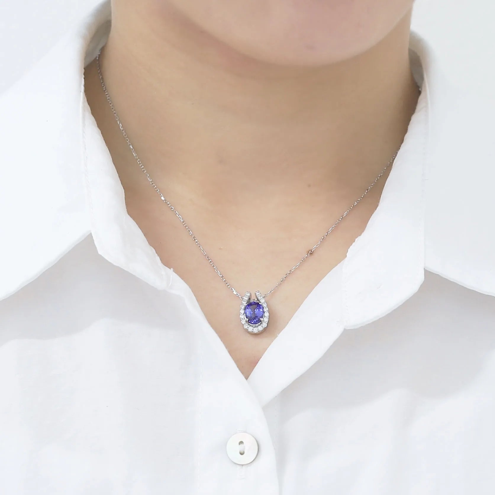 タンザナイト ペンダント ネックレス クロス 12月誕生石 k18ホワイトゴールド