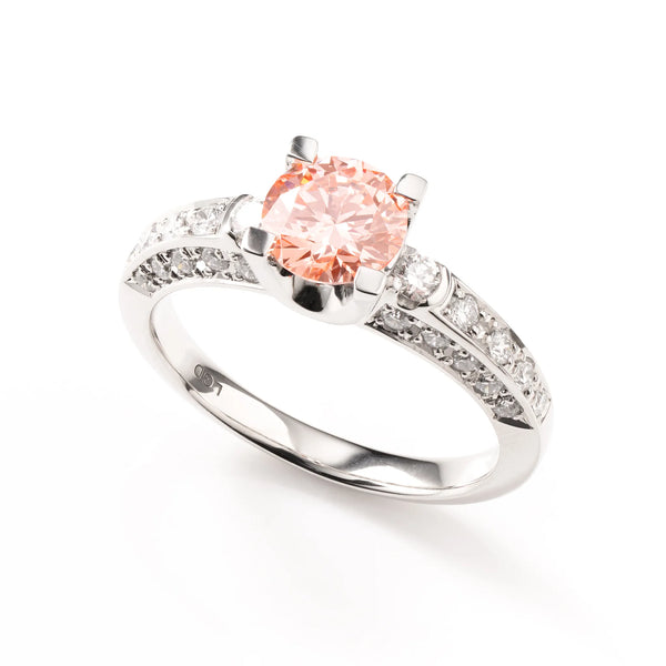 Labofllie ピンクダイヤモンド | 京セラジュエリー オンラインストア