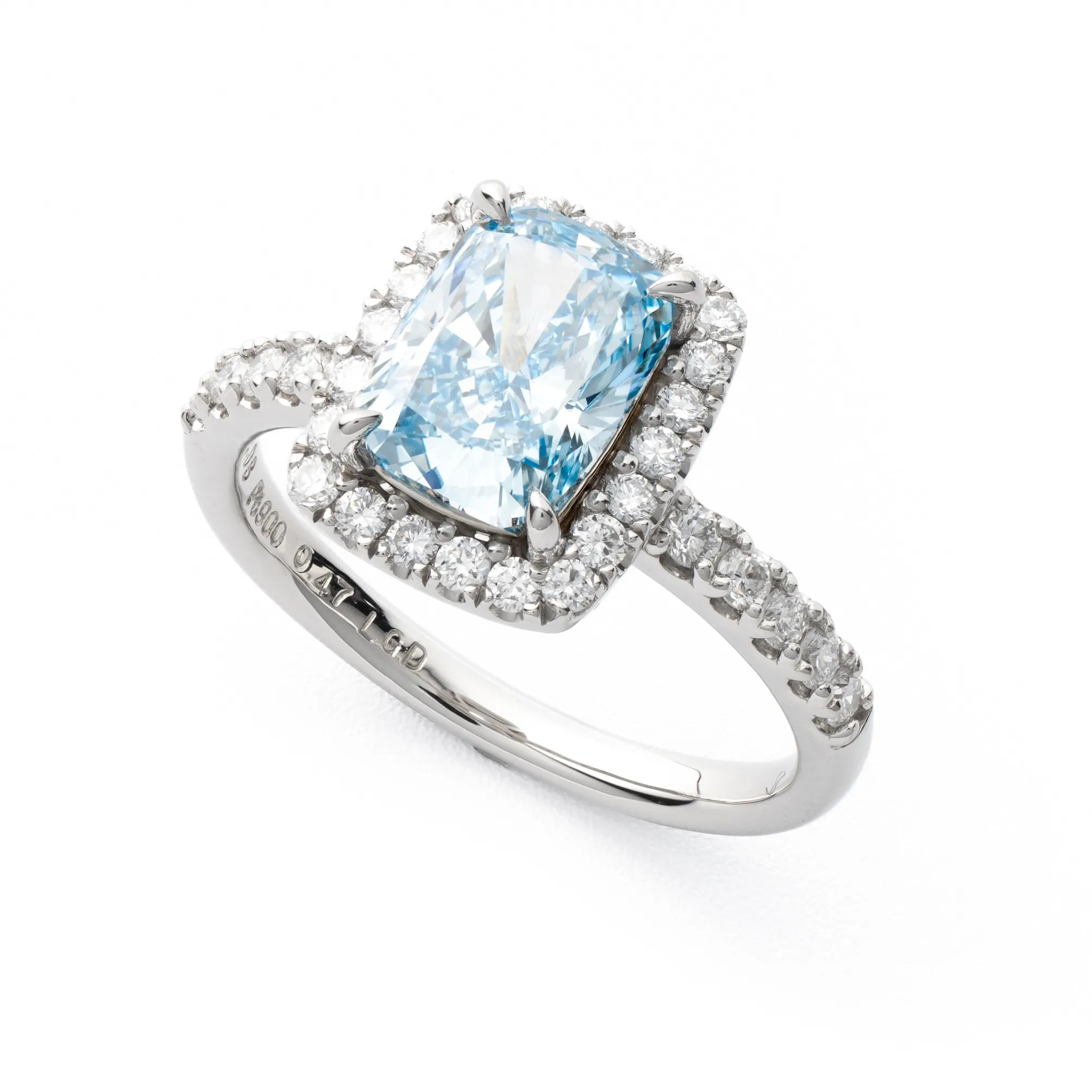 ブルーダイヤモンド プラチナリング(ラボグロウン/クッションカット/ヘイロー/2.08ct/鑑別書付)《WRGG0032》