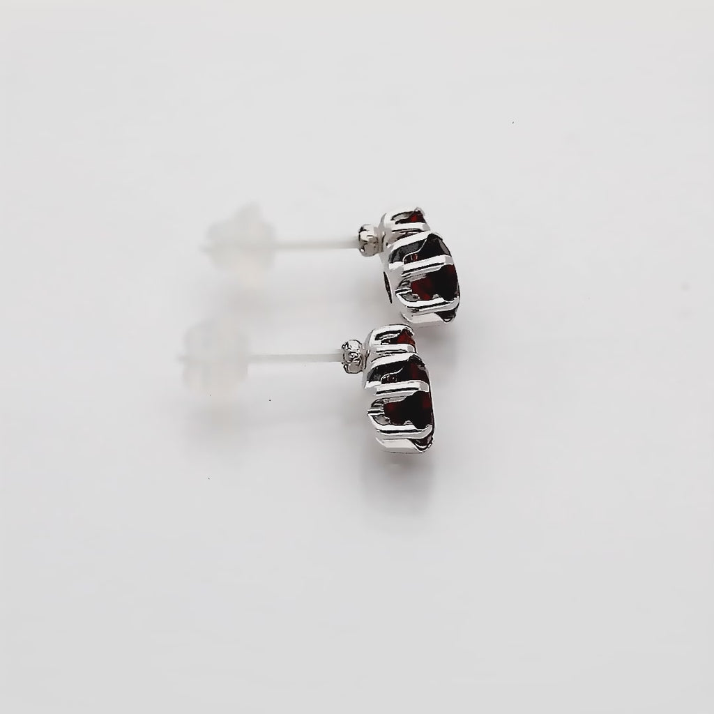 ガーネット K18セラミックピアス(1月誕生石)《WEPN3241》 | 京セラ